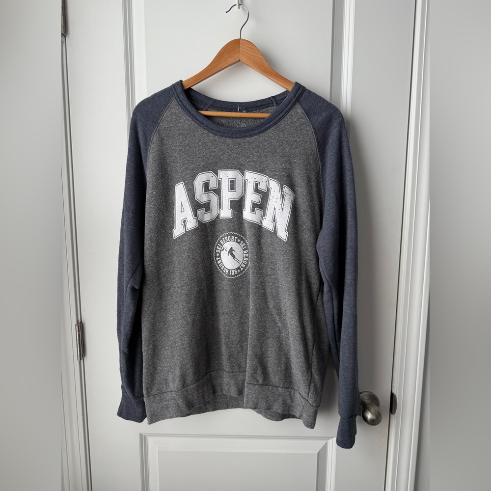 olivelynn aspen colorado ski graphic crewneck